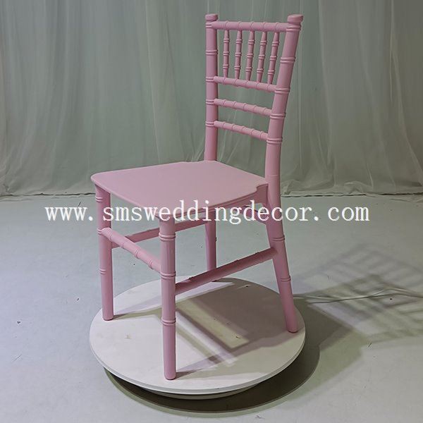 childrens plastic garden chairs