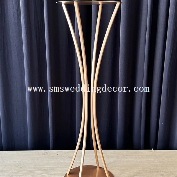 gold geometric flower stand